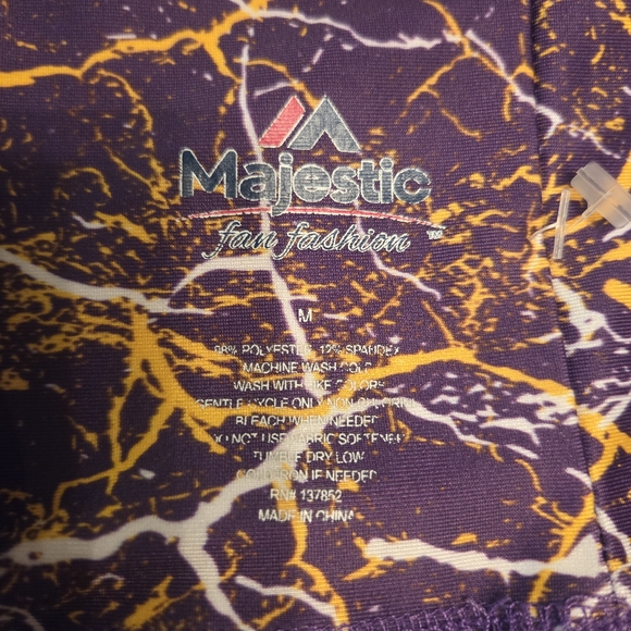 Zubaz Majestic MN Vikings Purple and Gold Leggings - Picture 4 of 4